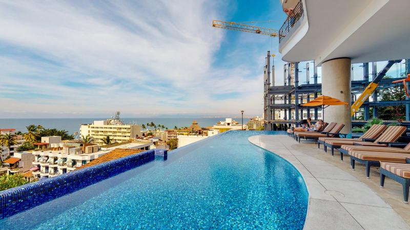 Signature At Pinnacle 106 In Old Town Puerto Vallarta