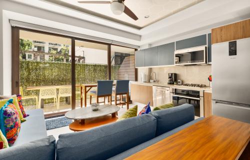 Pacifica Casa Isabel Unit 207